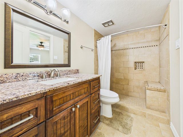 1212 Delores Street, Kemah, TX 77565