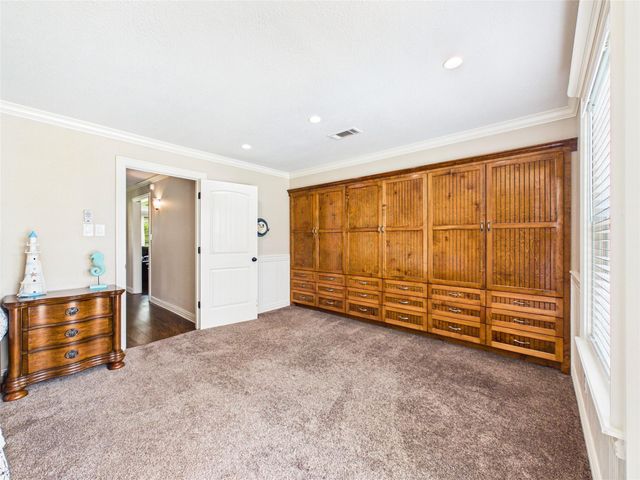1212 Delores Street, Kemah, TX 77565