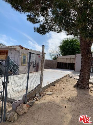 5059 1st Street, Joshua Tree, CA 92252