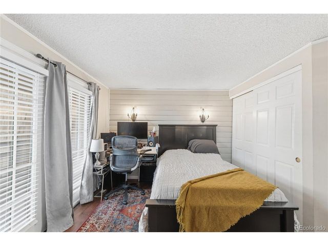 12106 E 2nd Dr, Aurora, CO 80011