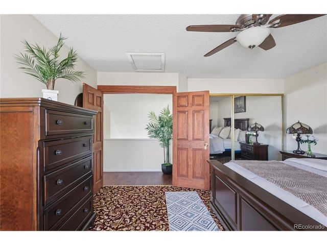 12106 E 2nd Dr, Aurora, CO 80011