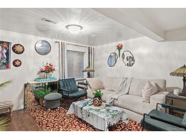 12106 E 2nd Dr, Aurora, CO 80011