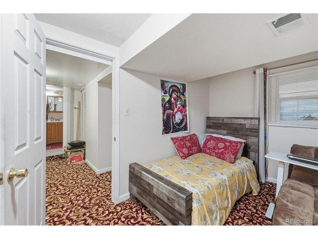 12106 E 2nd Dr, Aurora, CO 80011