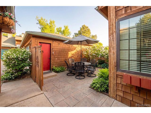 12106 E 2nd Dr, Aurora, CO 80011