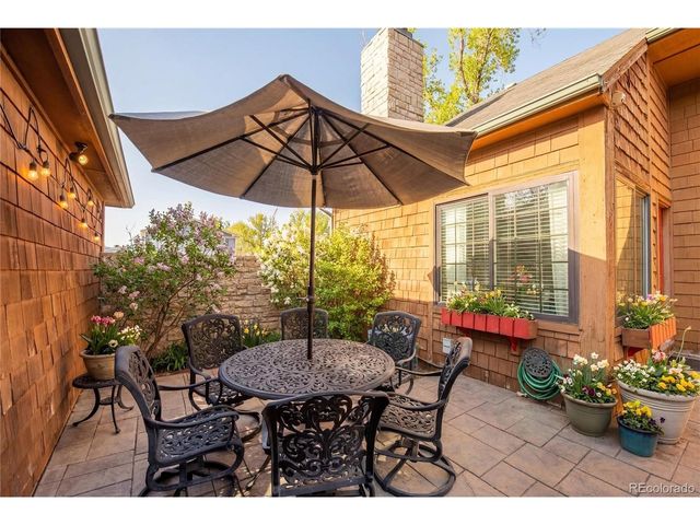 12106 E 2nd Dr, Aurora, CO 80011