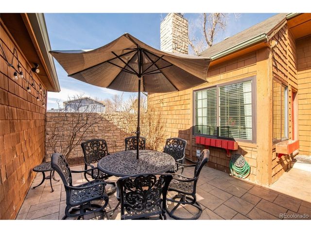 12106 E 2nd Dr, Aurora, CO 80011