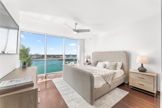 450 Alton Rd 2703, Miami Beach, FL 33139