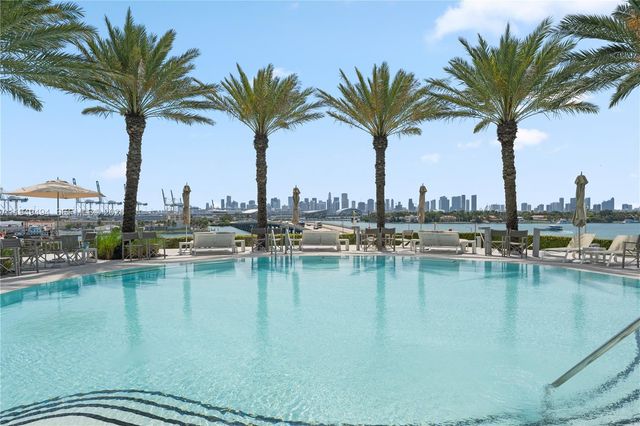 450 Alton Rd 2703, Miami Beach, FL 33139