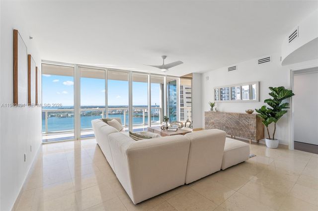 450 Alton Rd 2703, Miami Beach, FL 33139