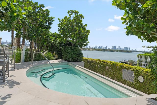 450 Alton Rd 2703, Miami Beach, FL 33139