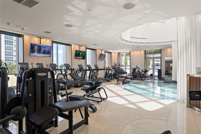 450 Alton Rd 2703, Miami Beach, FL 33139