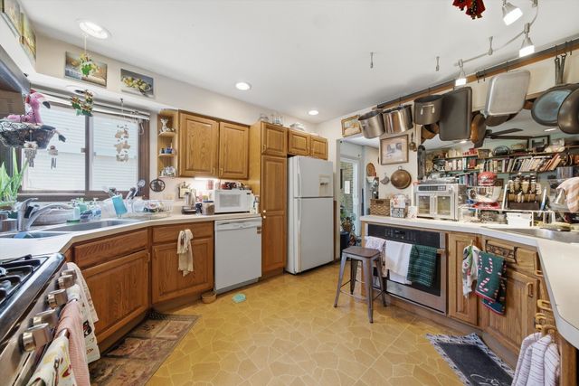 2924 Acorn Lane, Northbrook, IL 60062