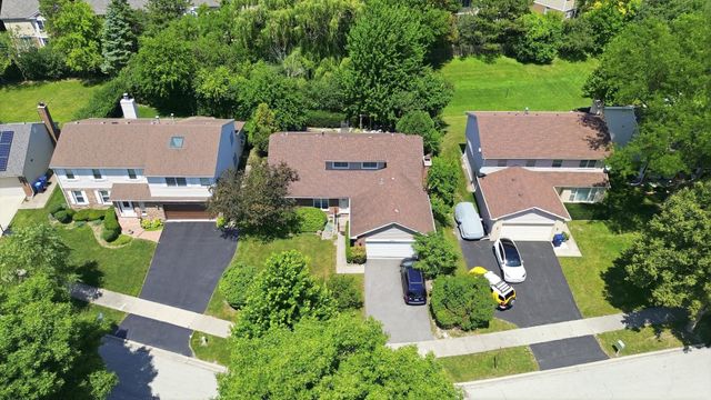 2924 Acorn Lane, Northbrook, IL 60062
