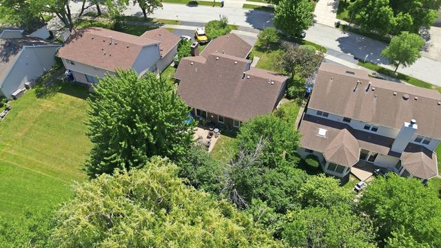 2924 Acorn Lane, Northbrook, IL 60062