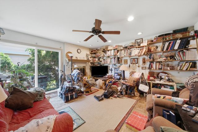 2924 Acorn Lane, Northbrook, IL 60062
