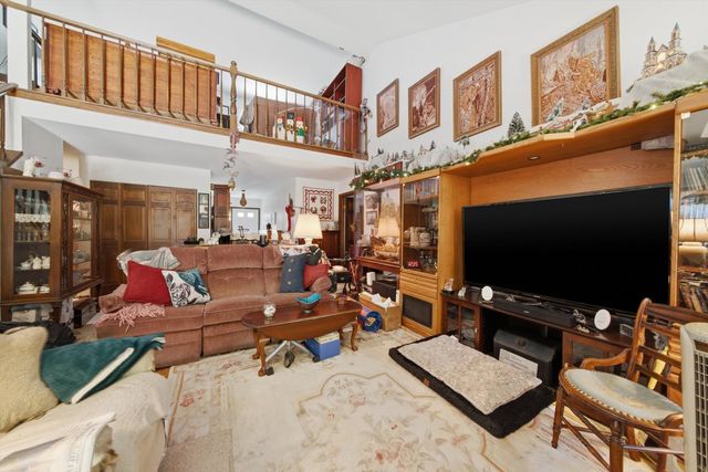2924 Acorn Lane, Northbrook, IL 60062