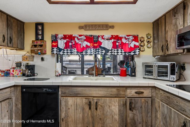 11122 Maderia Street, Spring Hill, FL 34609