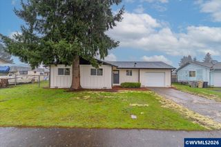2440 S 2nd St, Lebanon, OR 97355