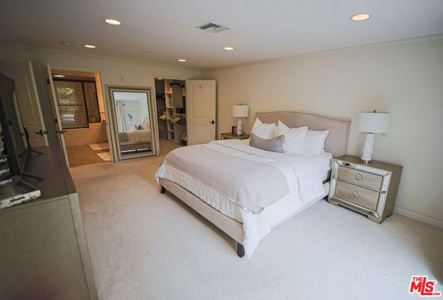 10390 La Grange Avenue PH3, Los Angeles, CA 90025