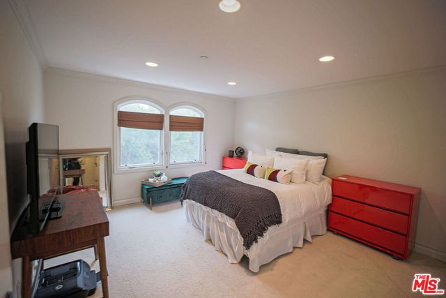 10390 La Grange Avenue PH3, Los Angeles, CA 90025