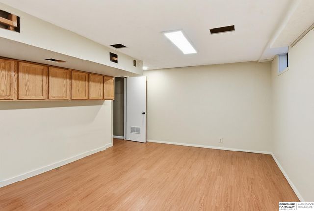 13435 Cedar Street, Omaha, NE 68144