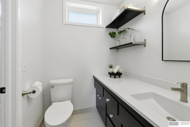 13435 Cedar Street, Omaha, NE 68144