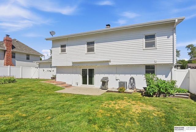 13435 Cedar Street, Omaha, NE 68144