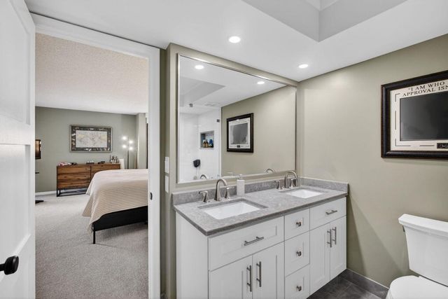 5510 N Ocean Drive 2d, Singer Island, FL 33404