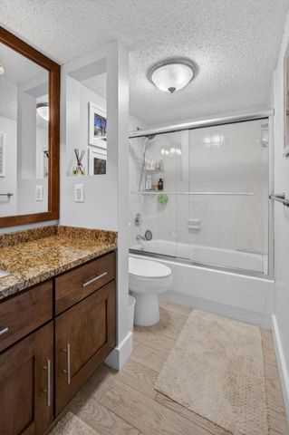 5510 N Ocean Drive 2d, Singer Island, FL 33404