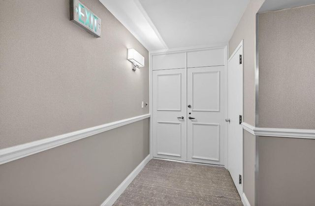 5510 N Ocean Drive 2d, Singer Island, FL 33404