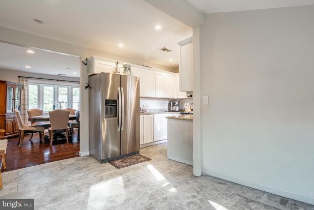 58 HOLLY BLVD, Southampton, NJ 08088