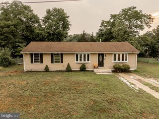 58 HOLLY BLVD, Southampton, NJ 08088