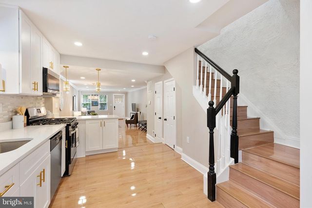 1102 CARROLL ST, Baltimore, MD 21230