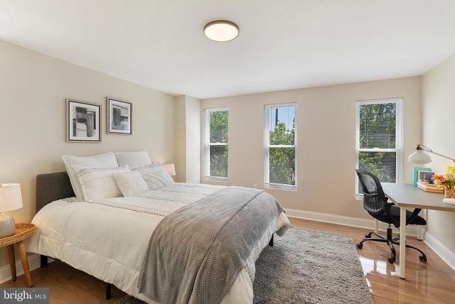 1102 CARROLL ST, Baltimore, MD 21230