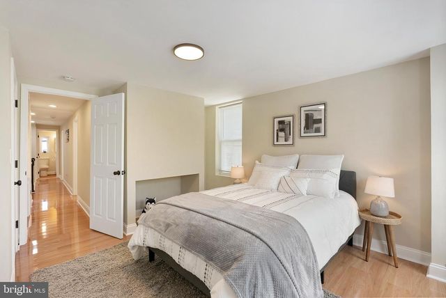 1102 CARROLL ST, Baltimore, MD 21230