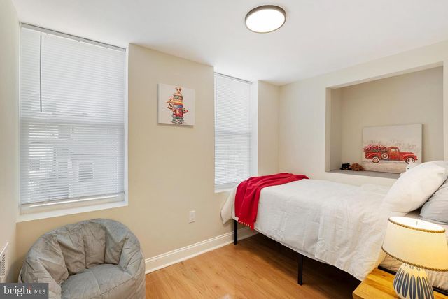 1102 CARROLL ST, Baltimore, MD 21230