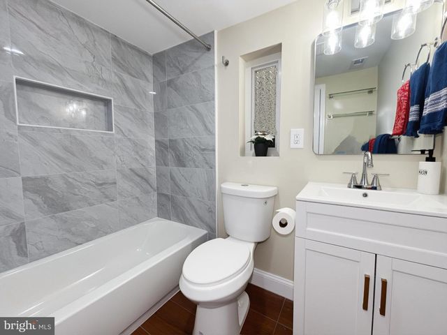 1102 CARROLL ST, Baltimore, MD 21230