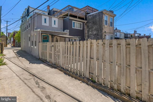 1102 CARROLL ST, Baltimore, MD 21230