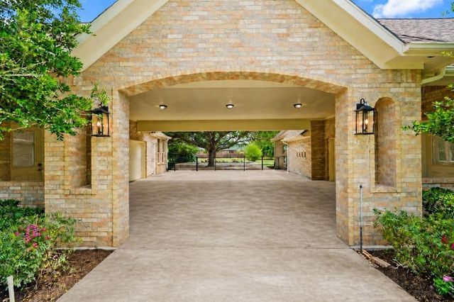 4618 Wentworth Drive, Fulshear, TX 77441