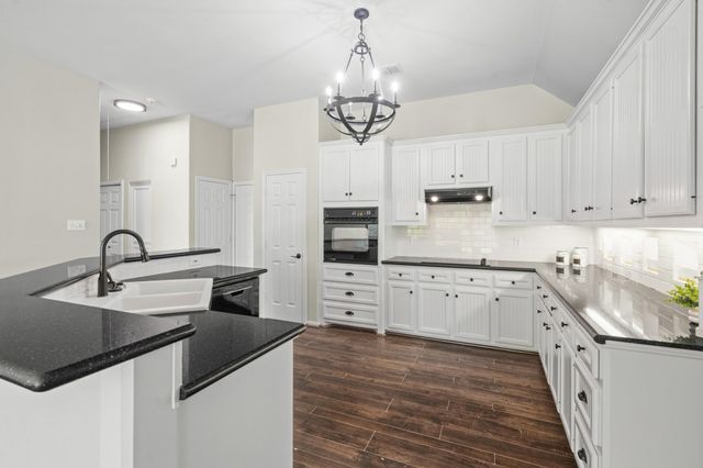 4618 Wentworth Drive, Fulshear, TX 77441