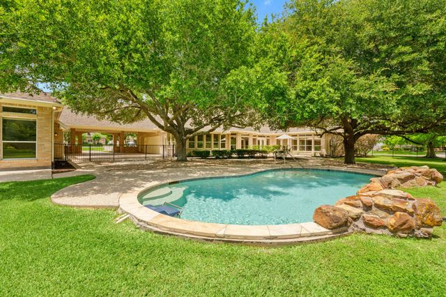 4618 Wentworth Drive, Fulshear, TX 77441