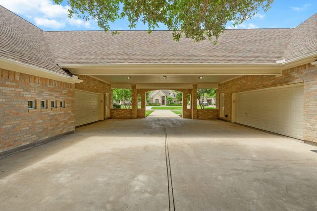 4618 Wentworth Drive, Fulshear, TX 77441