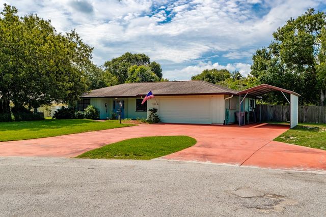 7685 134th Street, Sebastian, FL 32958