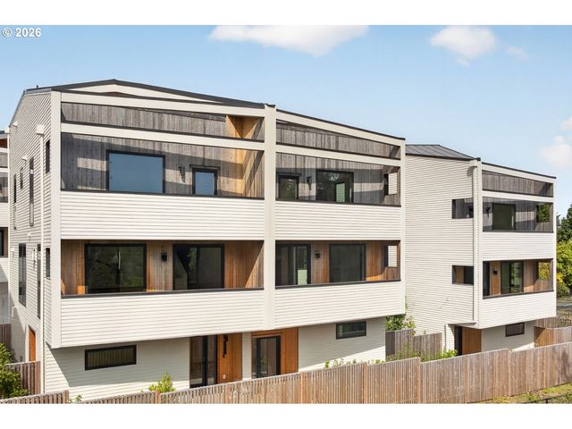 4611 N CAMPBELL Ave, Portland, OR 97217