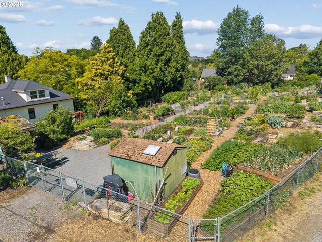 4611 N CAMPBELL Ave, Portland, OR 97217