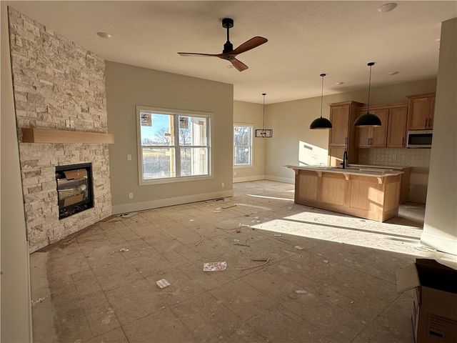 464 Green Drive, Lawson, MO 64062