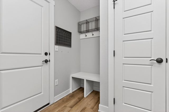 695 SE Mesa Drive, Waukee, IA 50263