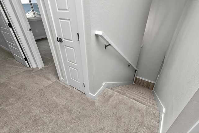 695 SE Mesa Drive, Waukee, IA 50263