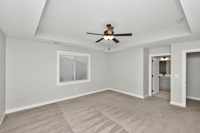 695 SE Mesa Drive, Waukee, IA 50263