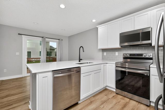 695 SE Mesa Drive, Waukee, IA 50263